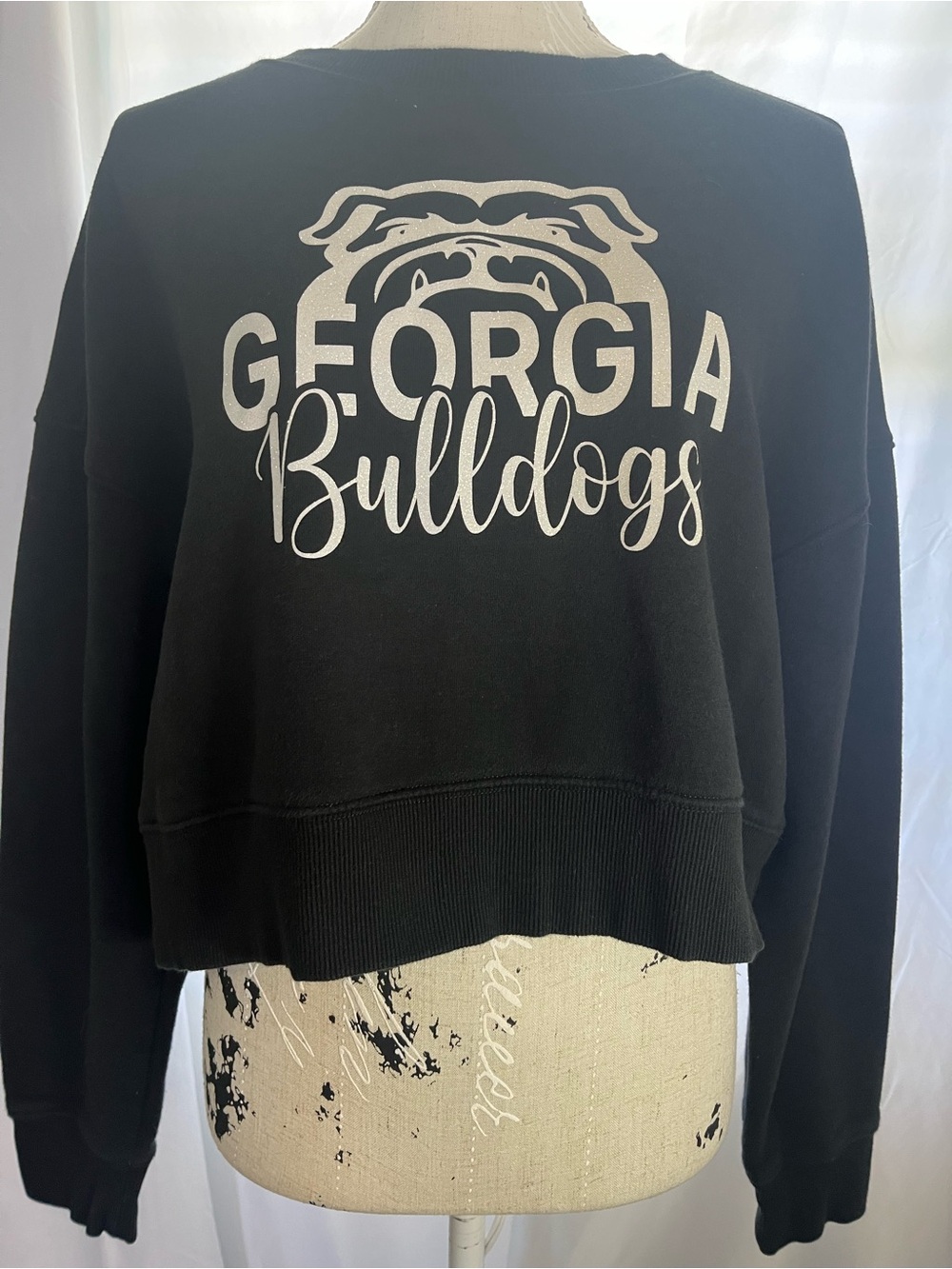 District Black Georgia Bulldogs Cropped Sweatshirt with White Logo
